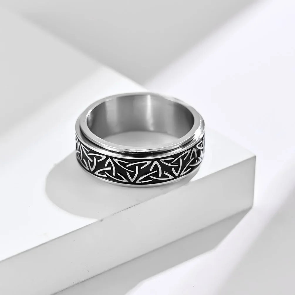 STAINLESS STEEL VIKING SPINNER RING